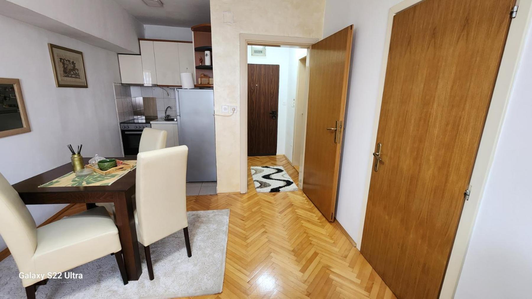 New Apartment 8, Self Check-In, Free Parking سكوبجي المظهر الخارجي الصورة