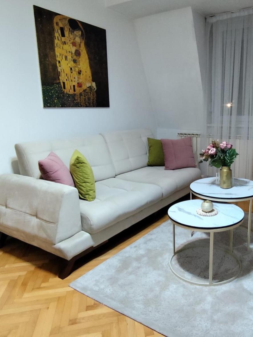 New Apartment 8, Self Check-In, Free Parking سكوبجي المظهر الخارجي الصورة