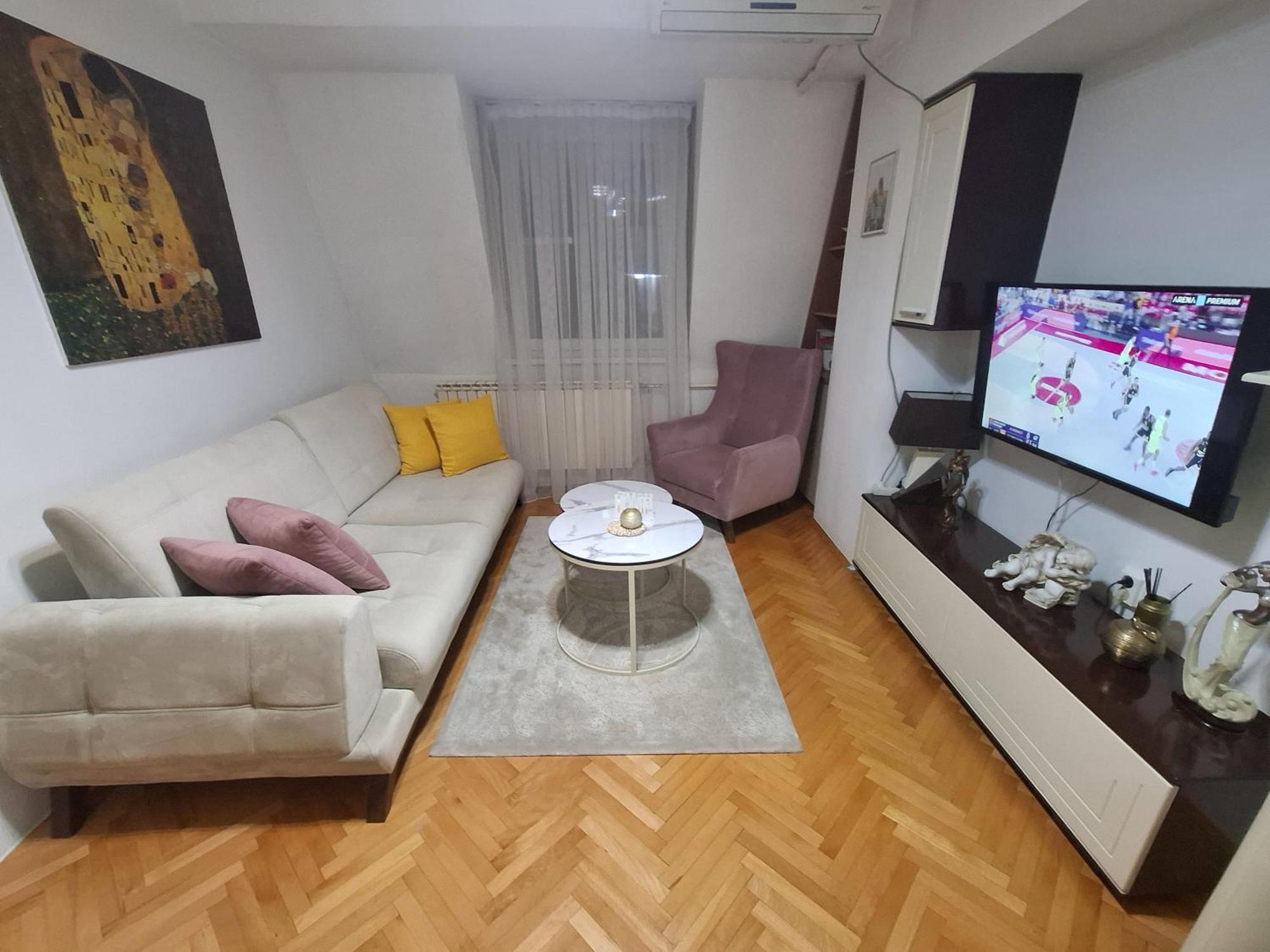 New Apartment 8, Self Check-In, Free Parking سكوبجي المظهر الخارجي الصورة